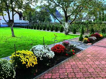 Фотографии Мини-отель Cottage The garden г. Брест (Беларусь) №2 Фото Мини-отель Cottage The garden г. Брест 2