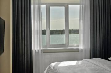 Фото номера Люкс с 3 спальнями Гостевой дом Brestinlove: Villa Lake г. Брест 16