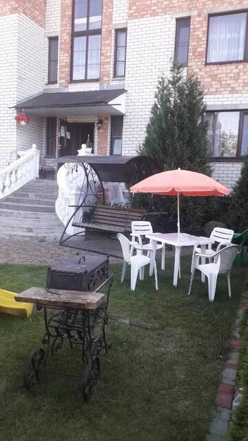 Фото номера Апартаменты с 2 спальнями Мини-отель Cottage The garden г. Брест 10