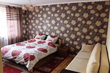 Фото номера Апартаменты с 2 спальнями Мини-отель Cottage The garden г. Брест 2