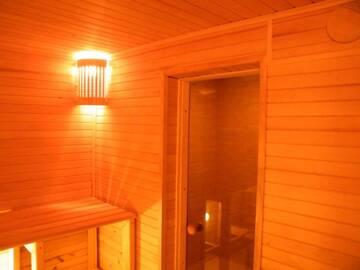 Фото номера Дом с 2 спальнями Гостевой дом Guest House with Sauna at Shishkina г. Брест 19