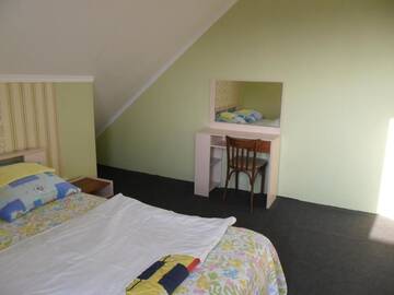 Фото номера Дом с 4 спальнями Гостевой дом Cottage at Utrennyaya Street г. Брест 27