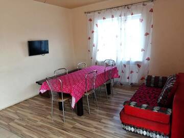 Фото номера Дом с 4 спальнями Гостевой дом Cottage at Utrennyaya Street г. Брест 44