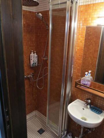 Фото номера Апартаменты с 2 спальнями Апартаменты Guest House Beryozovka г. Брест 22
