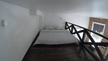 Фото номера Апартаменты - Двухуровневые Апартаменты Brestappart Loft Dzerzhynskogo 26 г. Брест 11